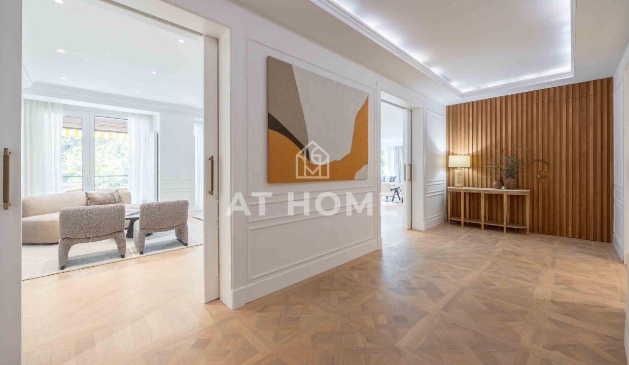 20241022 Velazquez 86C (Madrid)-1-HQ