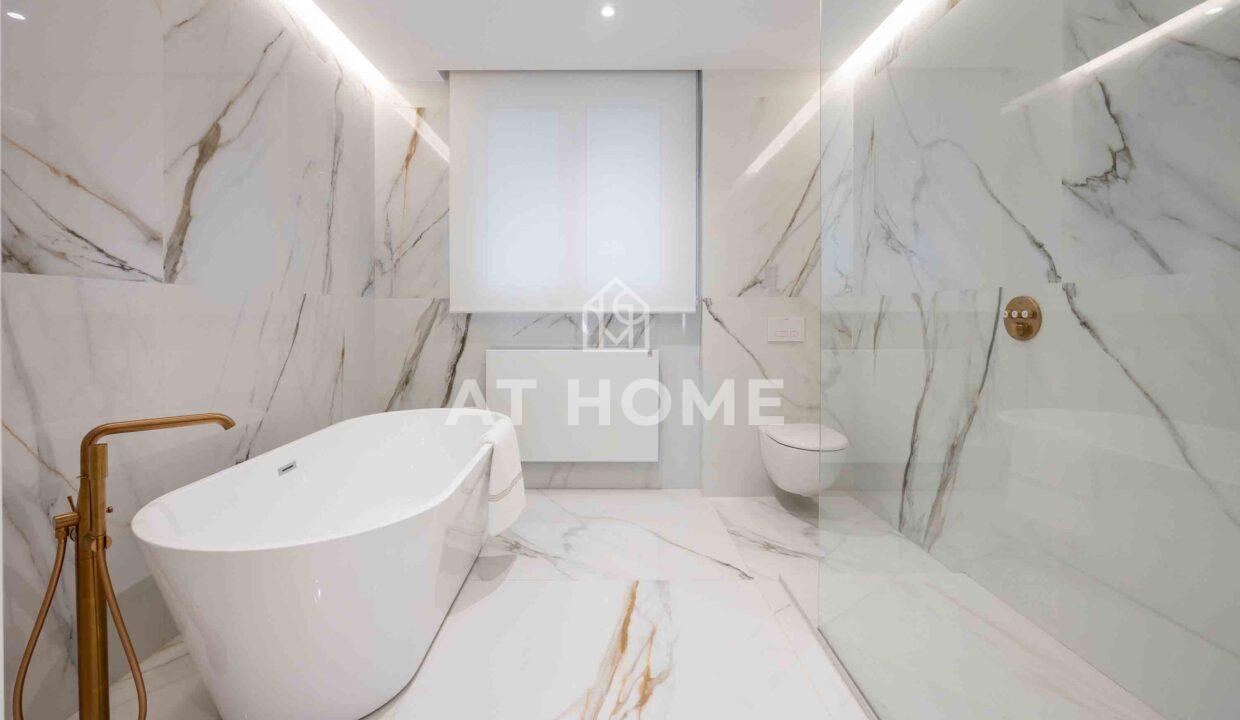 20241022 Velazquez 86C (Madrid)-55-HQ