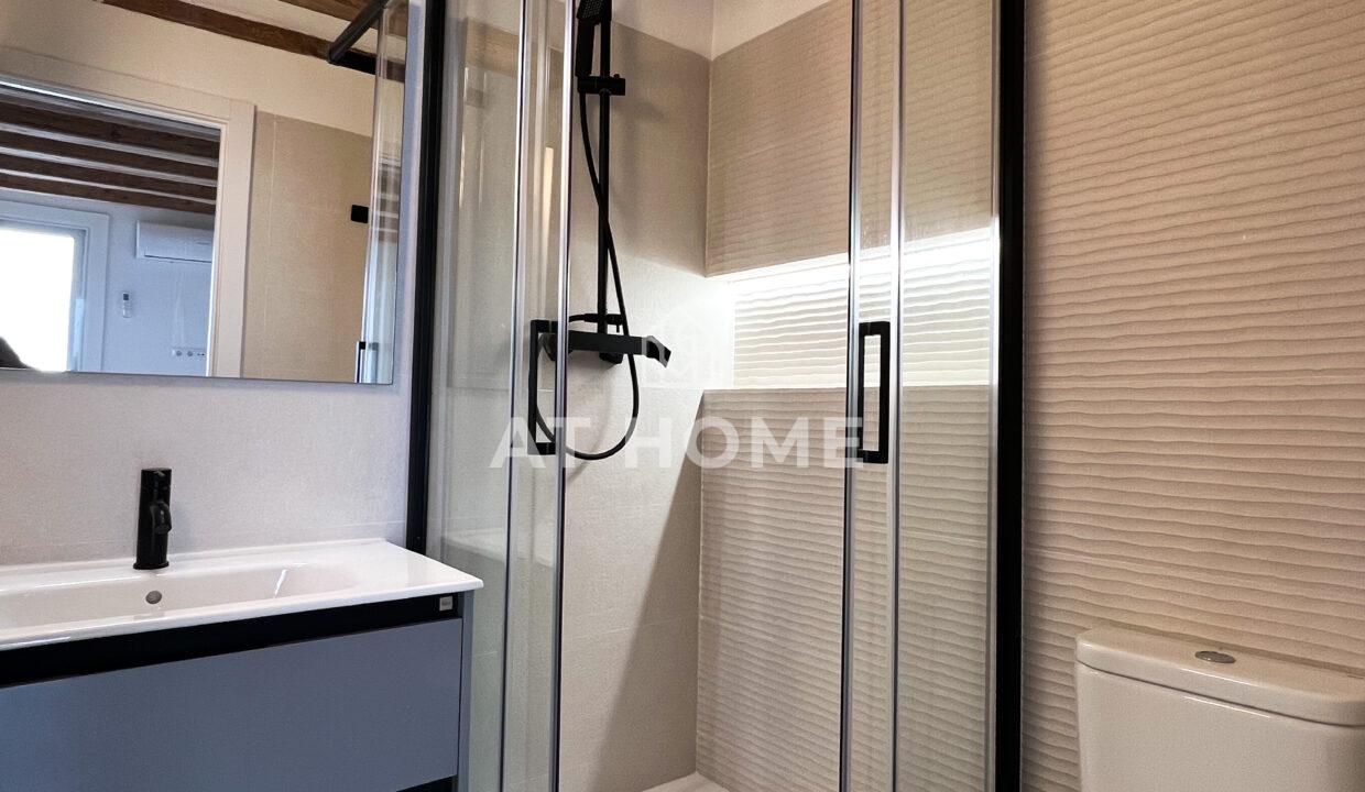 5EF37737-3B3E-42B2-B730-3E0765FE3B02