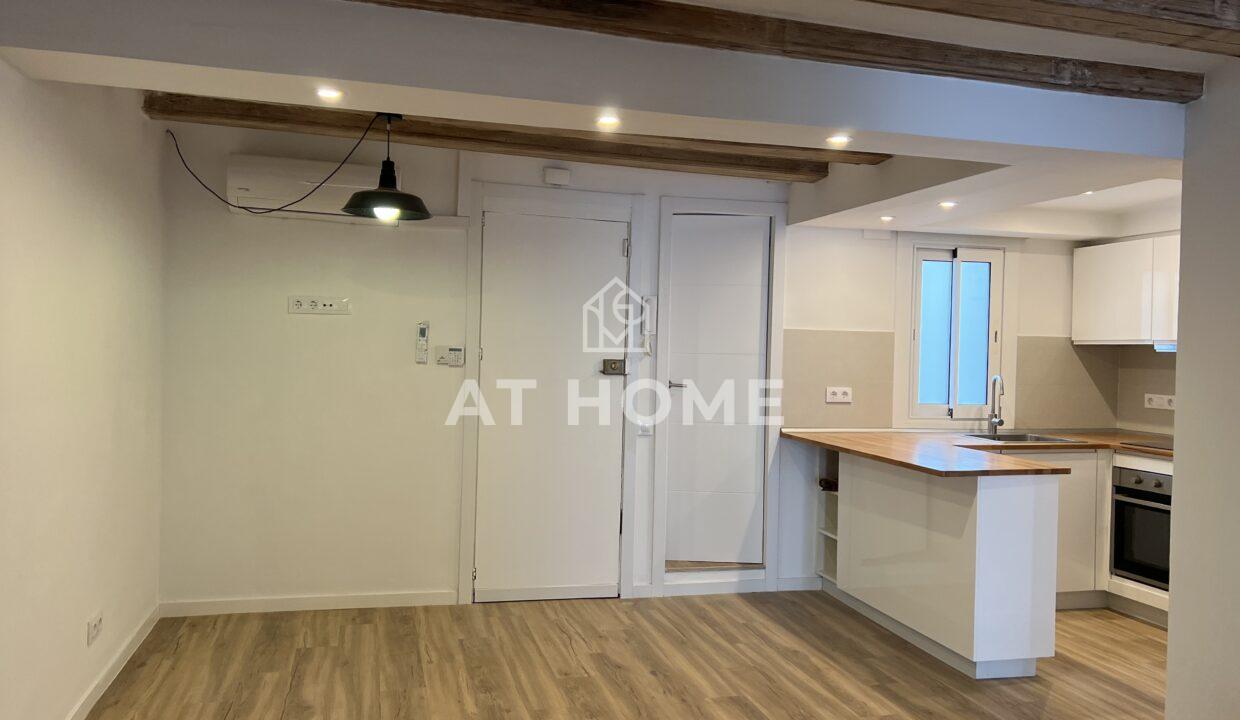 92596739-3D1F-4A3B-9DE8-E24440FDA012