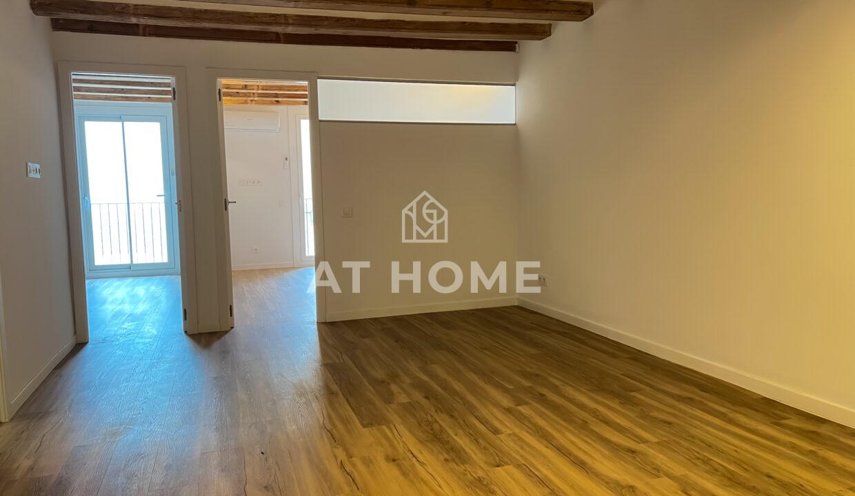 E812BCB4-BE42-43AD-98C0-16AADB2838E8