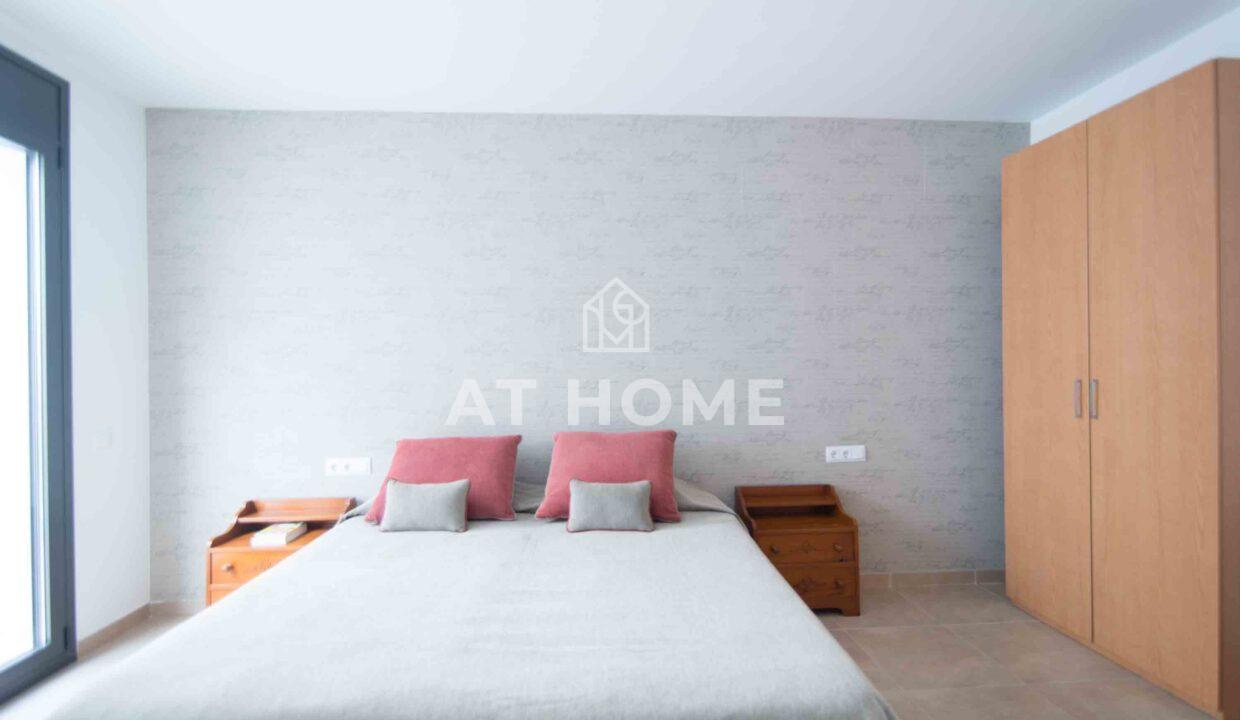 HABITACIÓ DOBLE SOTERRANI 1