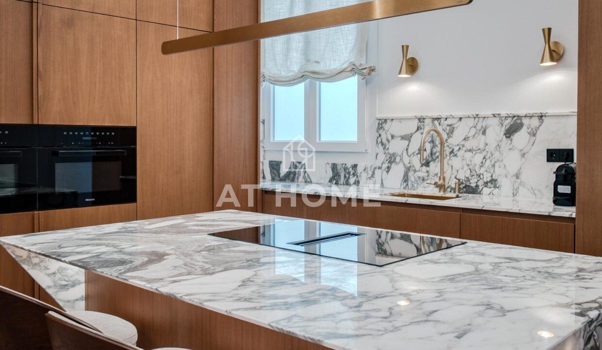 WhatsApp Image 2024-10-29 at 16.59.53 (1)